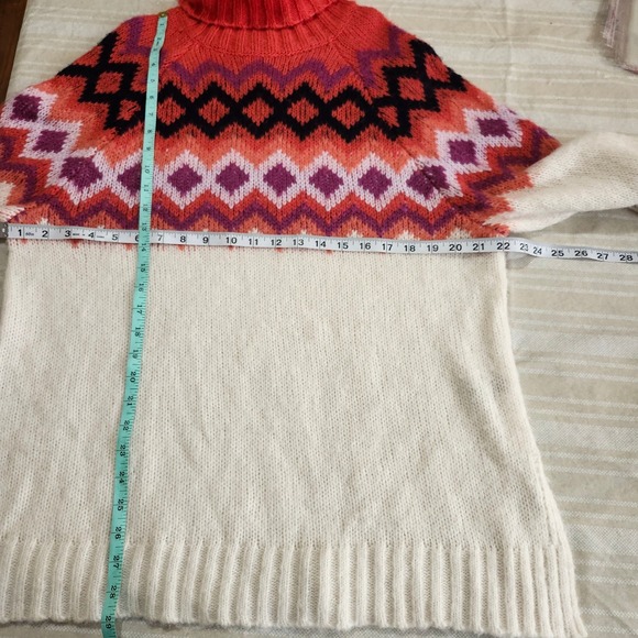 Aerie Fair Isle Turtleneck Sweater Red Cream Pink Soft‎ Oversized Slouchy Medium - Picture 10 of 12